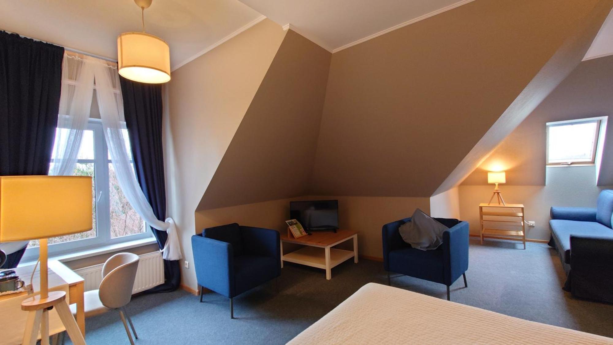 Guesthouse Cetri Veji Turkalne Zewnętrze zdjęcie
