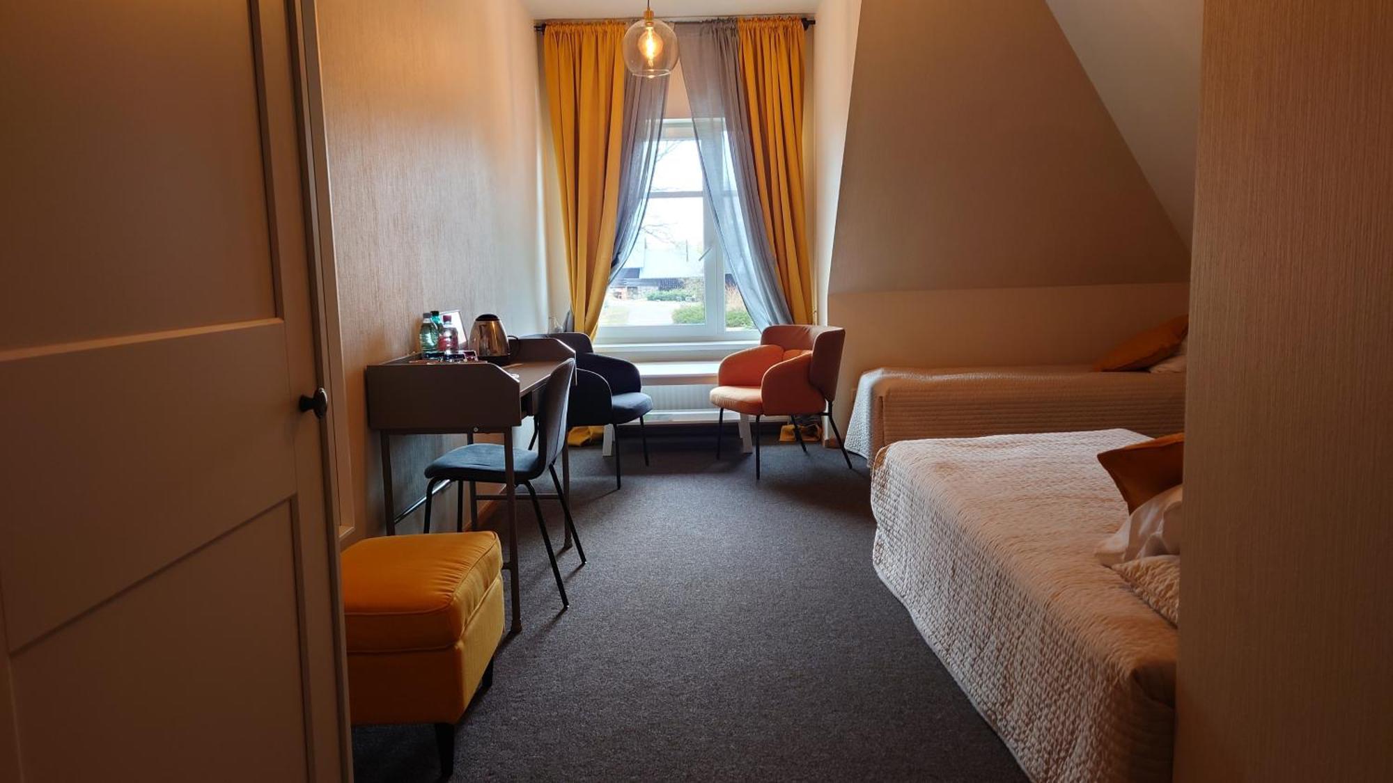 Guesthouse Cetri Veji Turkalne Zewnętrze zdjęcie